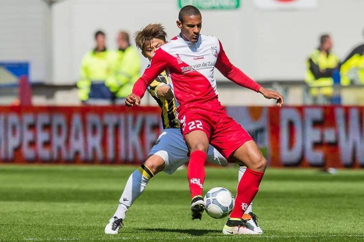 不仅激励了 不仅激励了