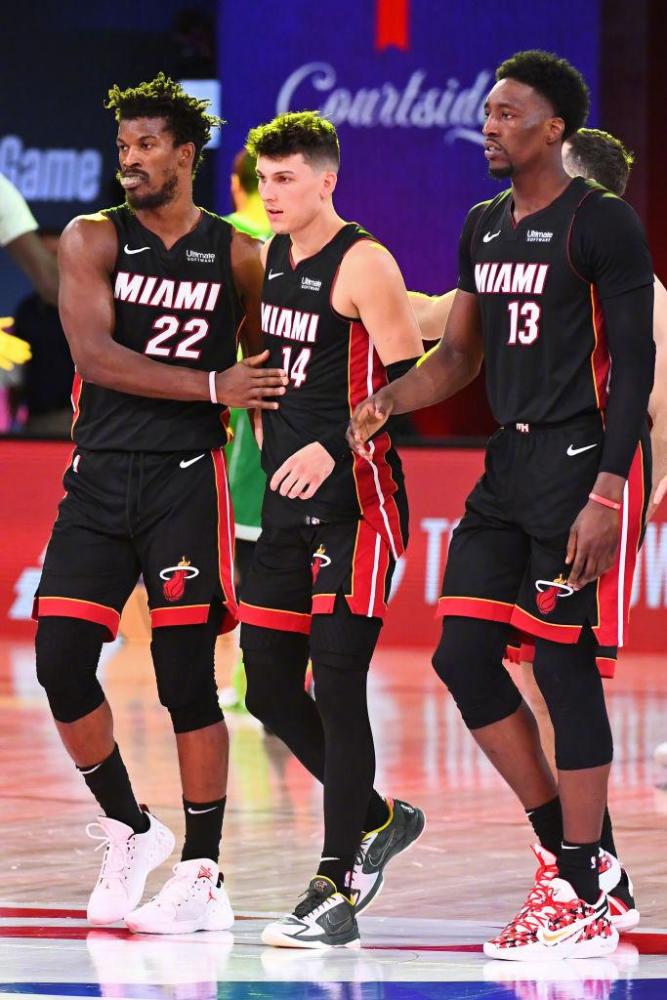 影响首先体 影响首先体