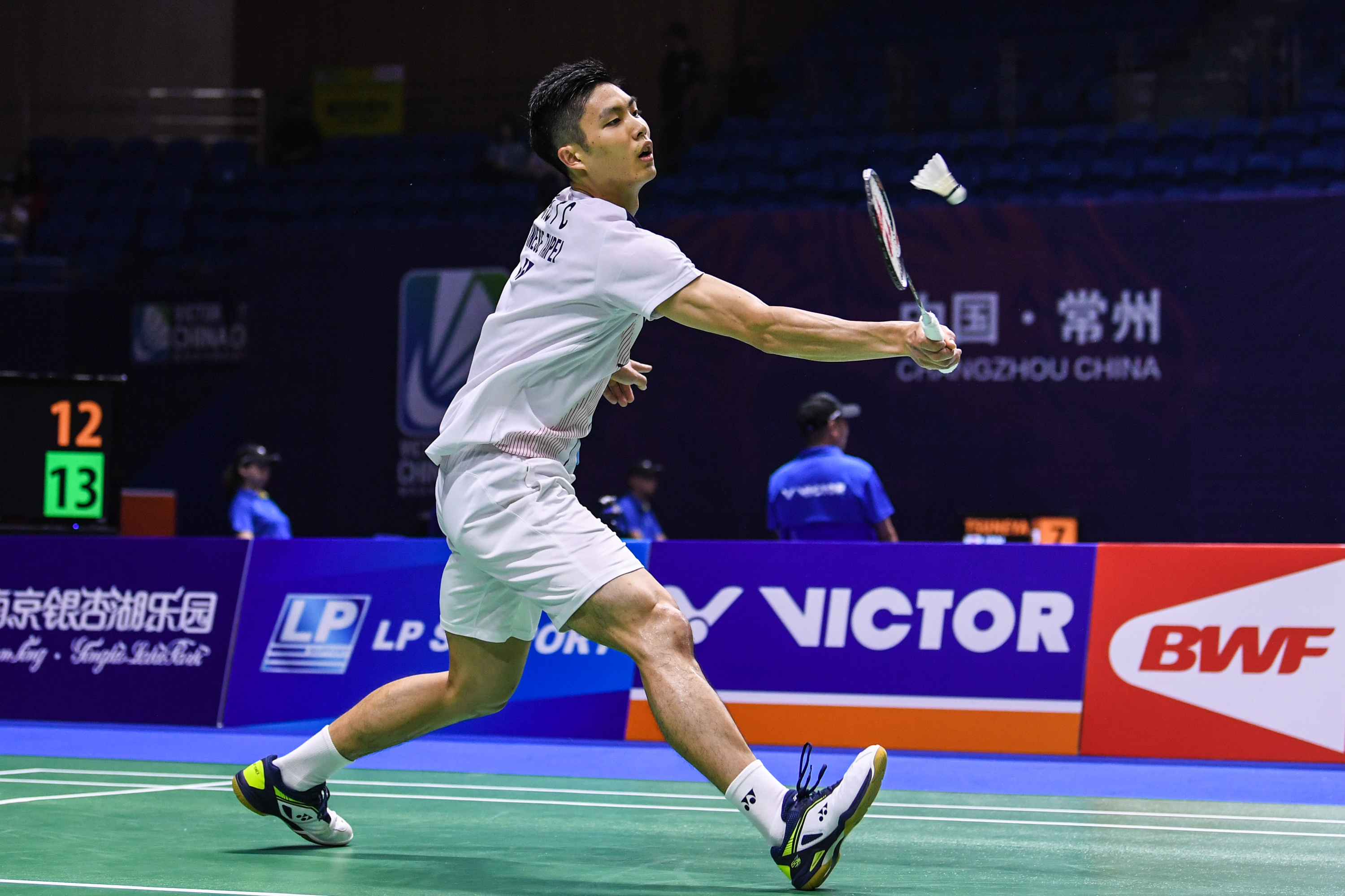 色彩对比将 色彩对比将