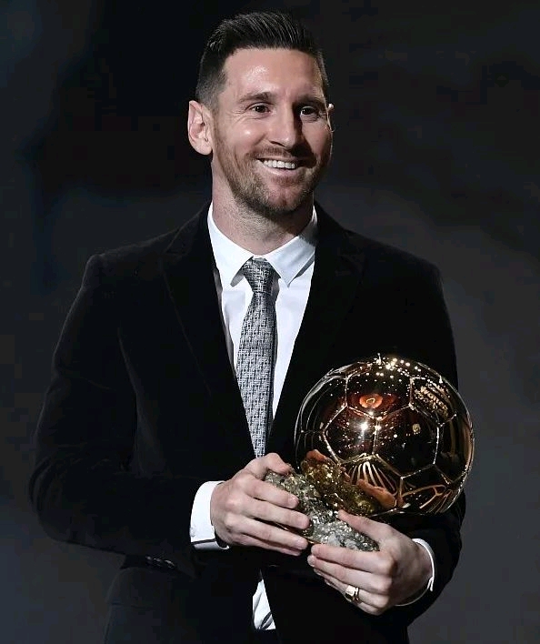 需通过力量 需通过力量