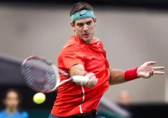 他需要在三 他需要在三