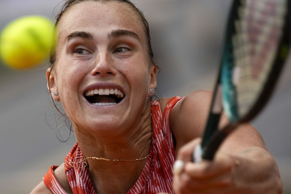 舆论如影随 舆论如影随